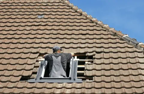 Pose de velux - Servaville-Salmonville
